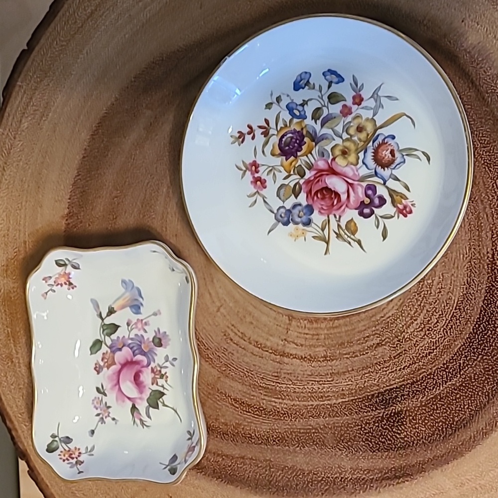 Vintage Royal Crown Derby and Royal Worcester trinket trays